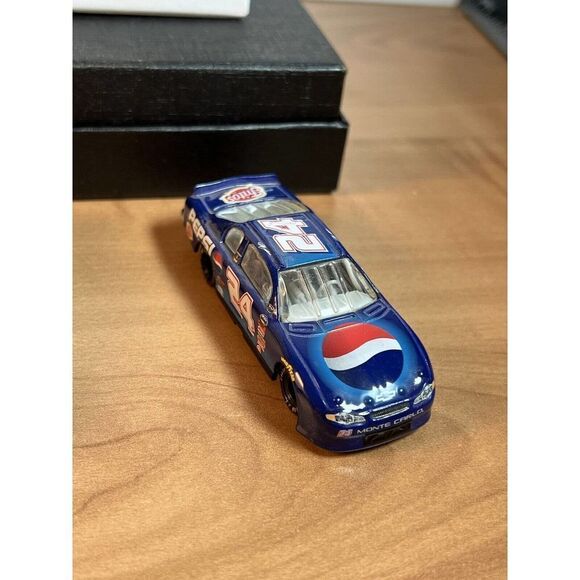 Collection of 6 Hasbro ACTION Vintage Cars rand Prix Ford Taurus - Picture 4 of 14